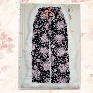 Wide leg pants